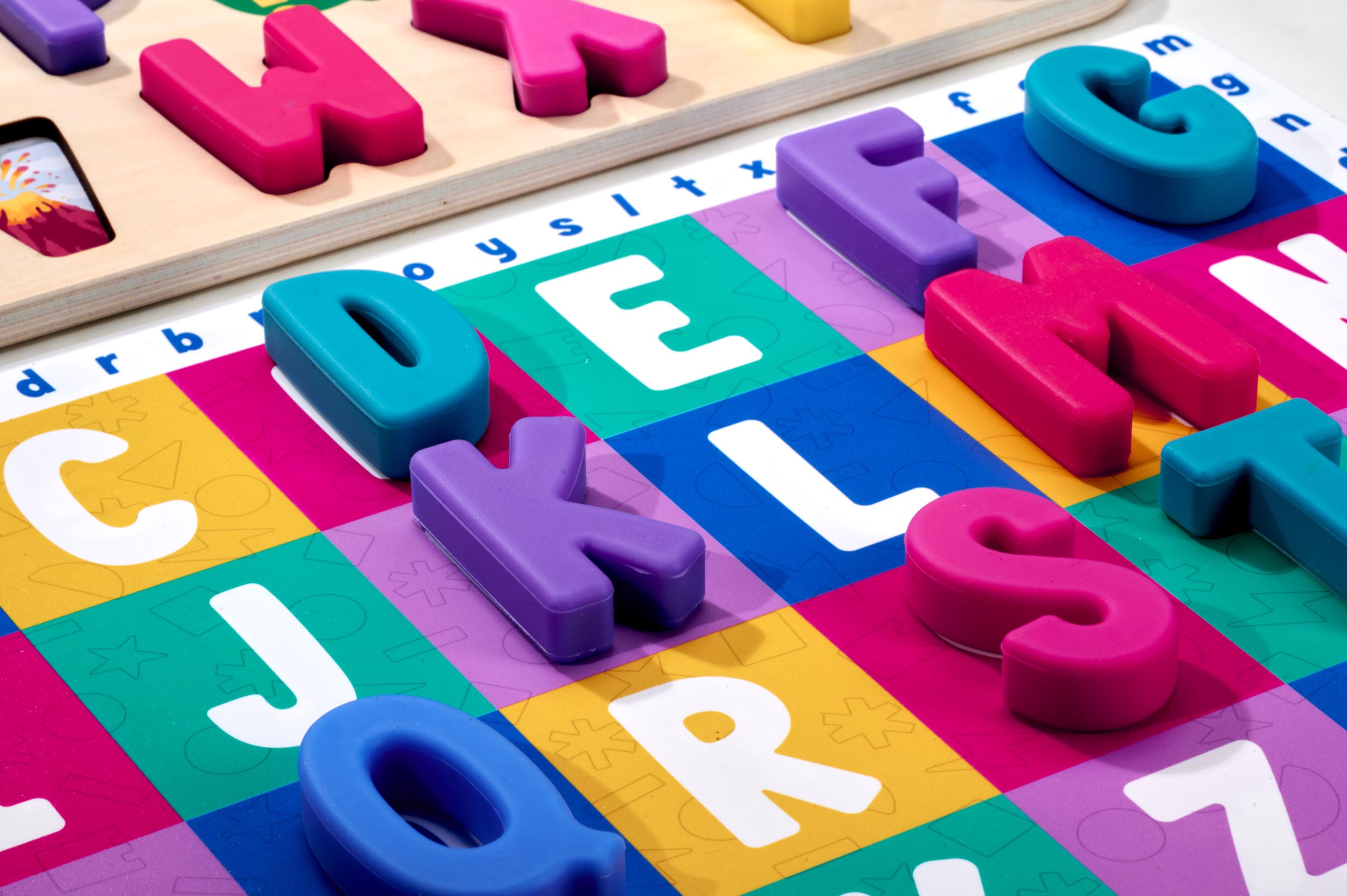 ABC Find & Fit Alphabet Puzzle – Montessori Learning Toy for Babies & Toddlers