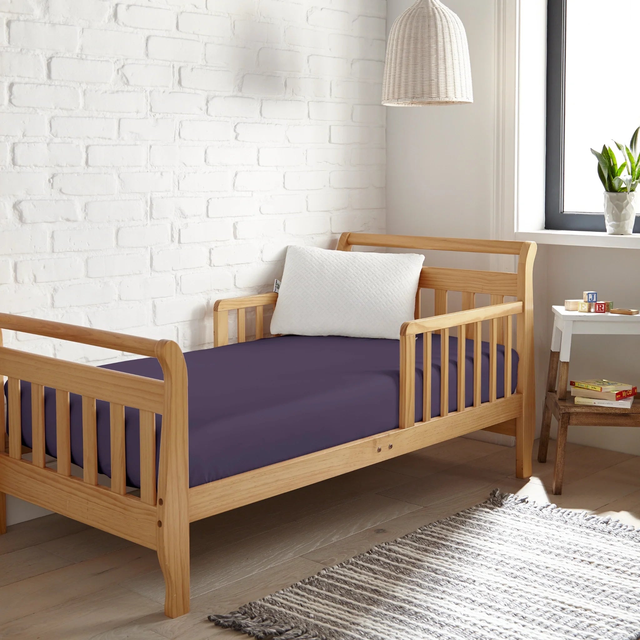 Bamboo Crib Fitted Sheet – Soft, Cooling & Breathable