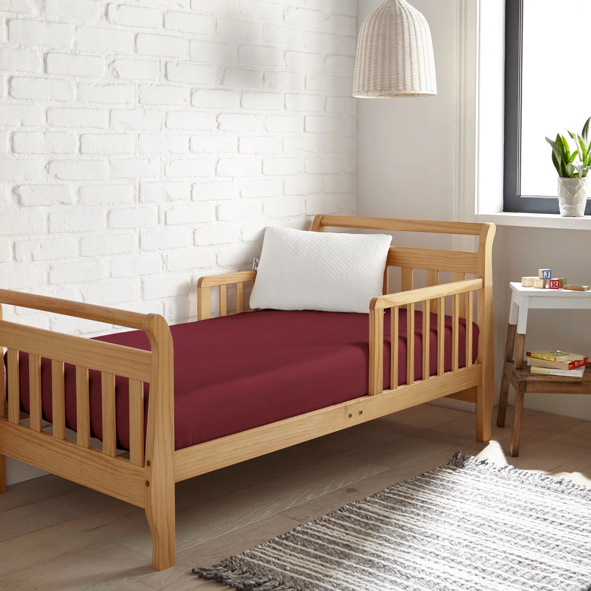 Bamboo Crib Fitted Sheet – Soft, Cooling & Breathable