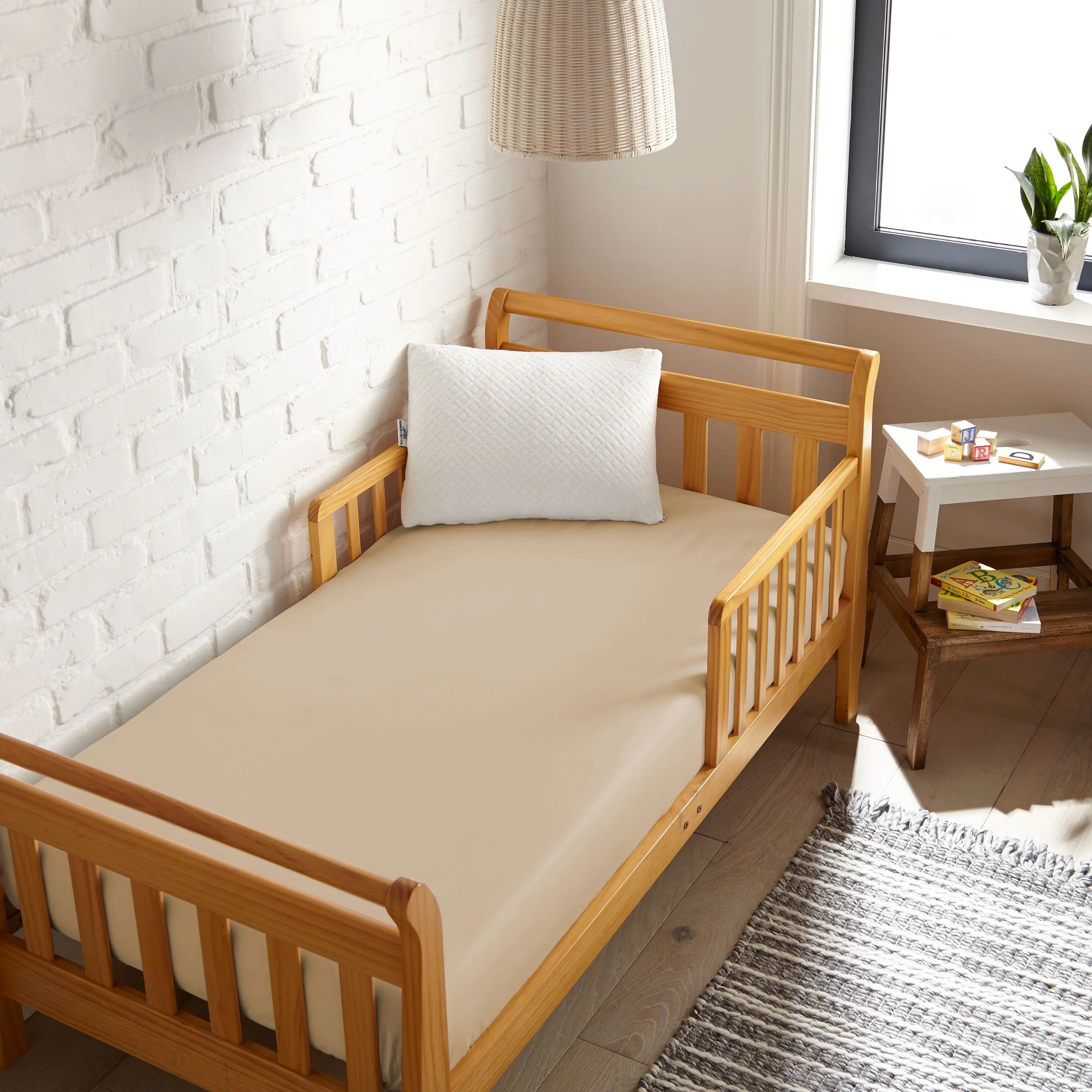 Bamboo Crib Fitted Sheet – Soft, Cooling & Breathable